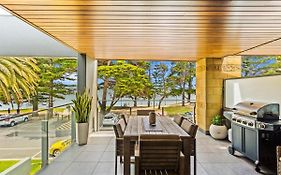 Waterfront Apt Gorgeous Views